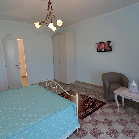 Casale Pettinato Gæstehus Pizzo (Calabria)